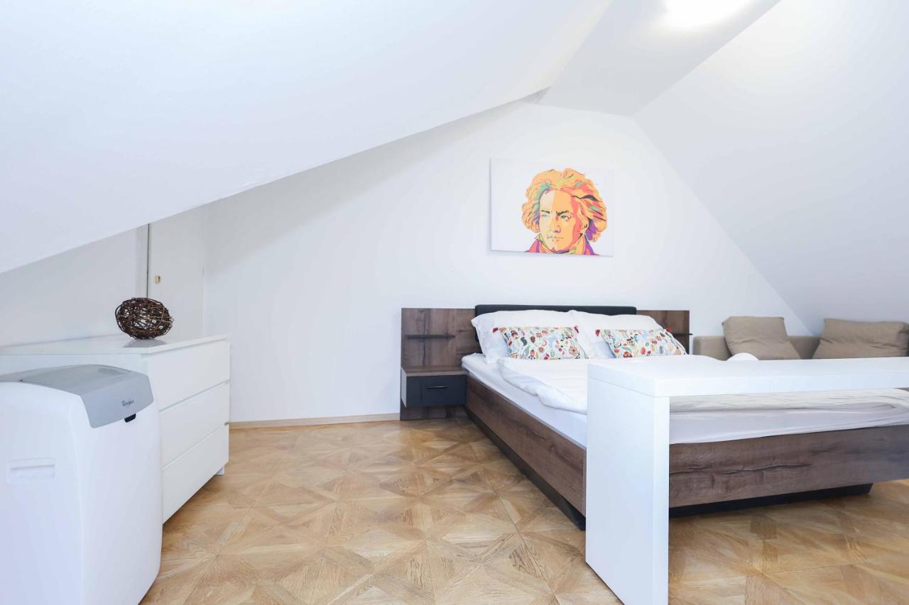 Beethoven Apartments Bratislava Eksteriør bilde