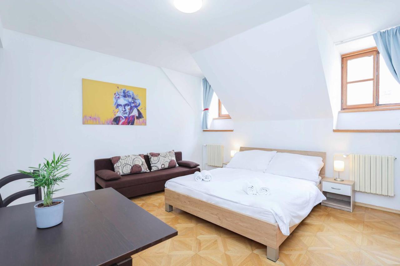 Beethoven Apartments Bratislava Eksteriør bilde